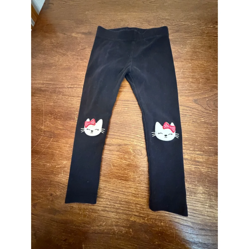 Adorable Gymboree Girls Leggings – Size 3T Cute and comfy black leggings featuri